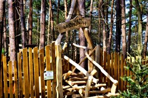 WDE_Labyrinth_Eingang-300x199